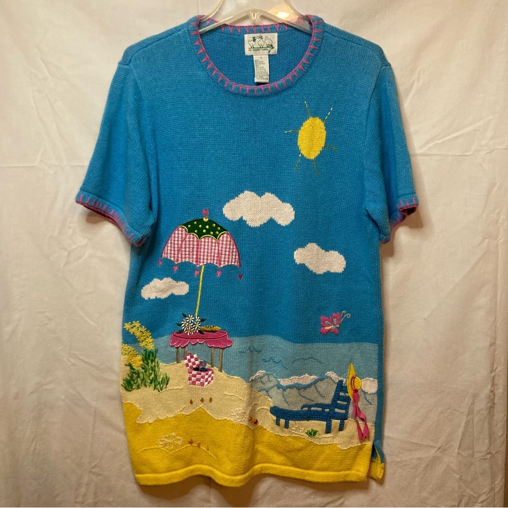 Quackery Factory Beach Scene Appliquéd Short Sleeve Spring Sweater Blue Pink